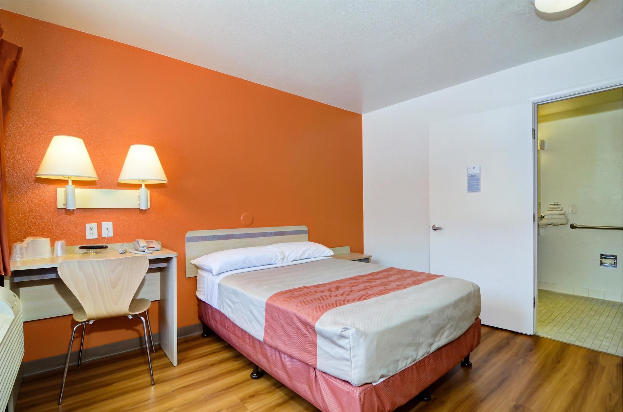 Motel 6-Palm Springs, Ca - East - Palm Canyon Bagian luar foto