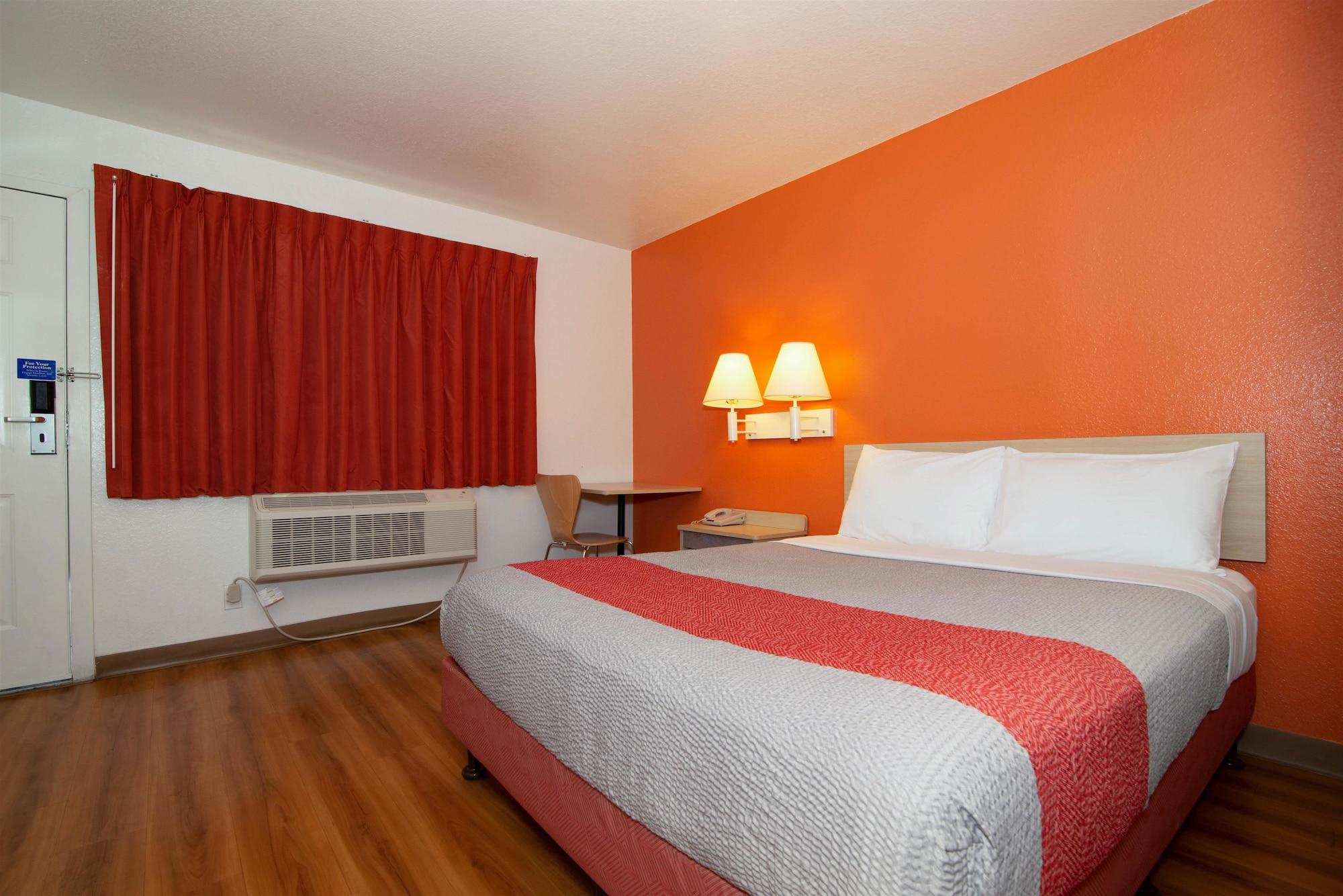 Motel 6-Palm Springs, Ca - East - Palm Canyon Bagian luar foto