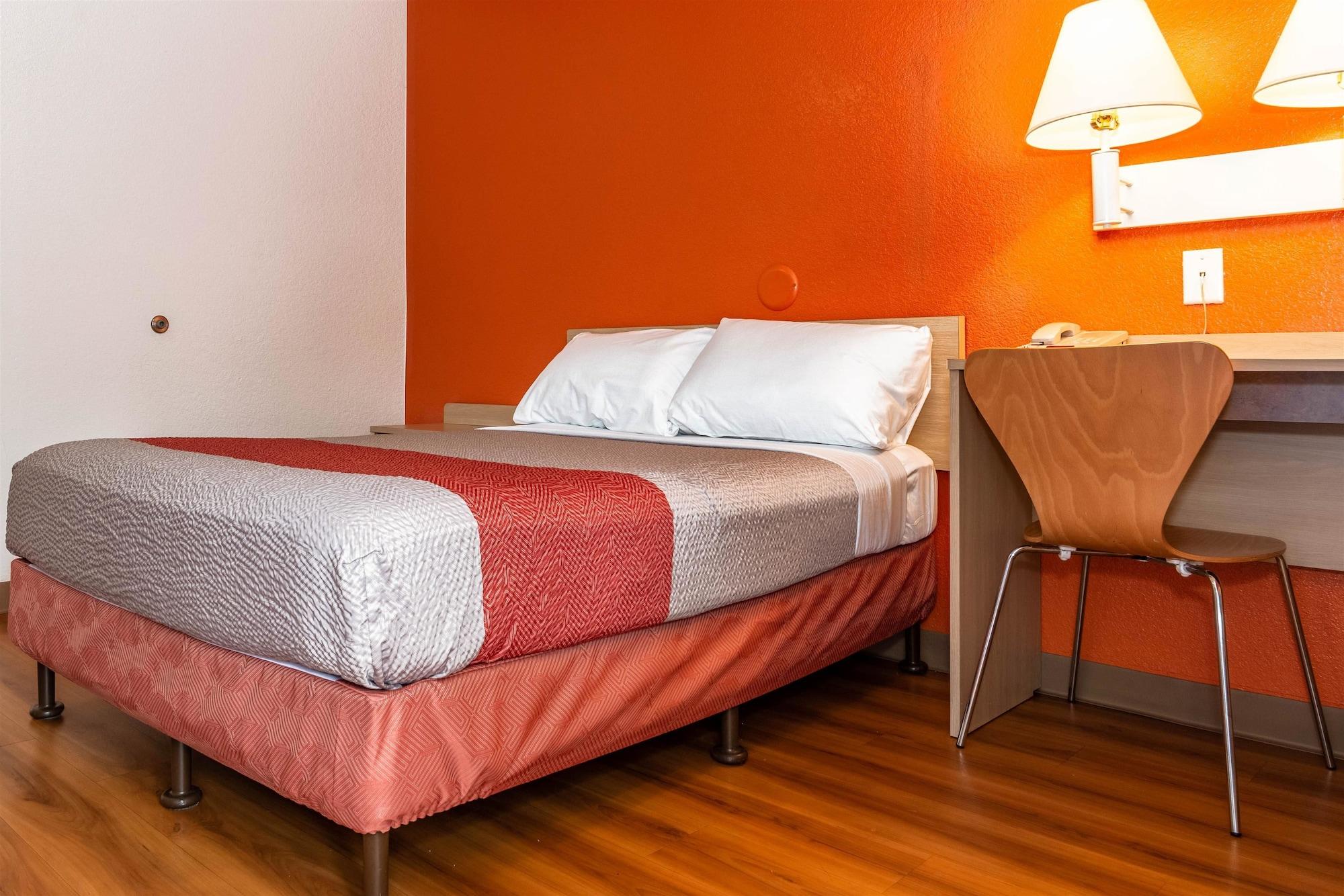 Motel 6-Palm Springs, Ca - East - Palm Canyon Bagian luar foto