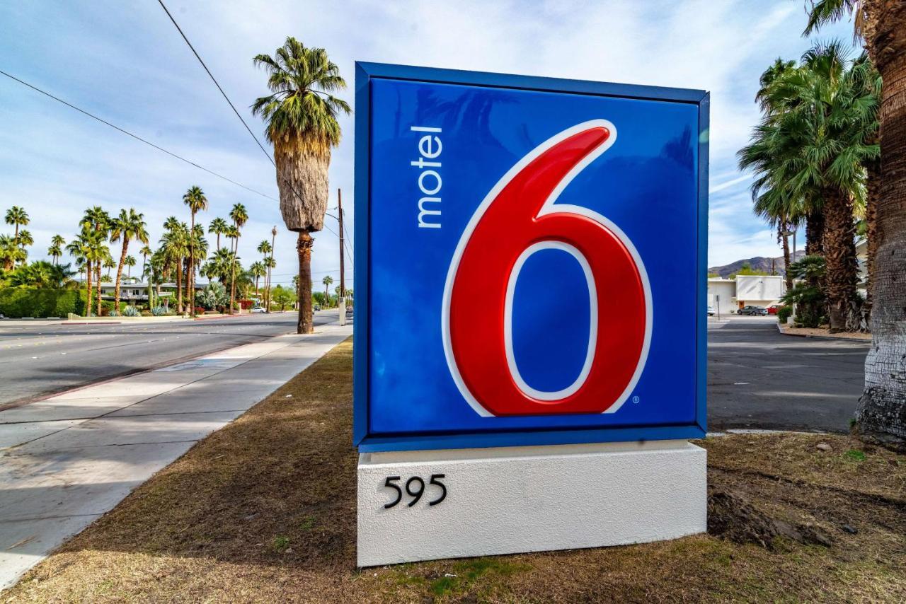 Motel 6-Palm Springs, Ca - East - Palm Canyon Bagian luar foto