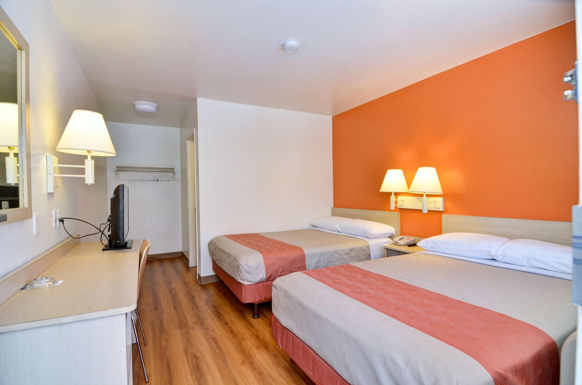 Motel 6-Palm Springs, Ca - East - Palm Canyon Bagian luar foto
