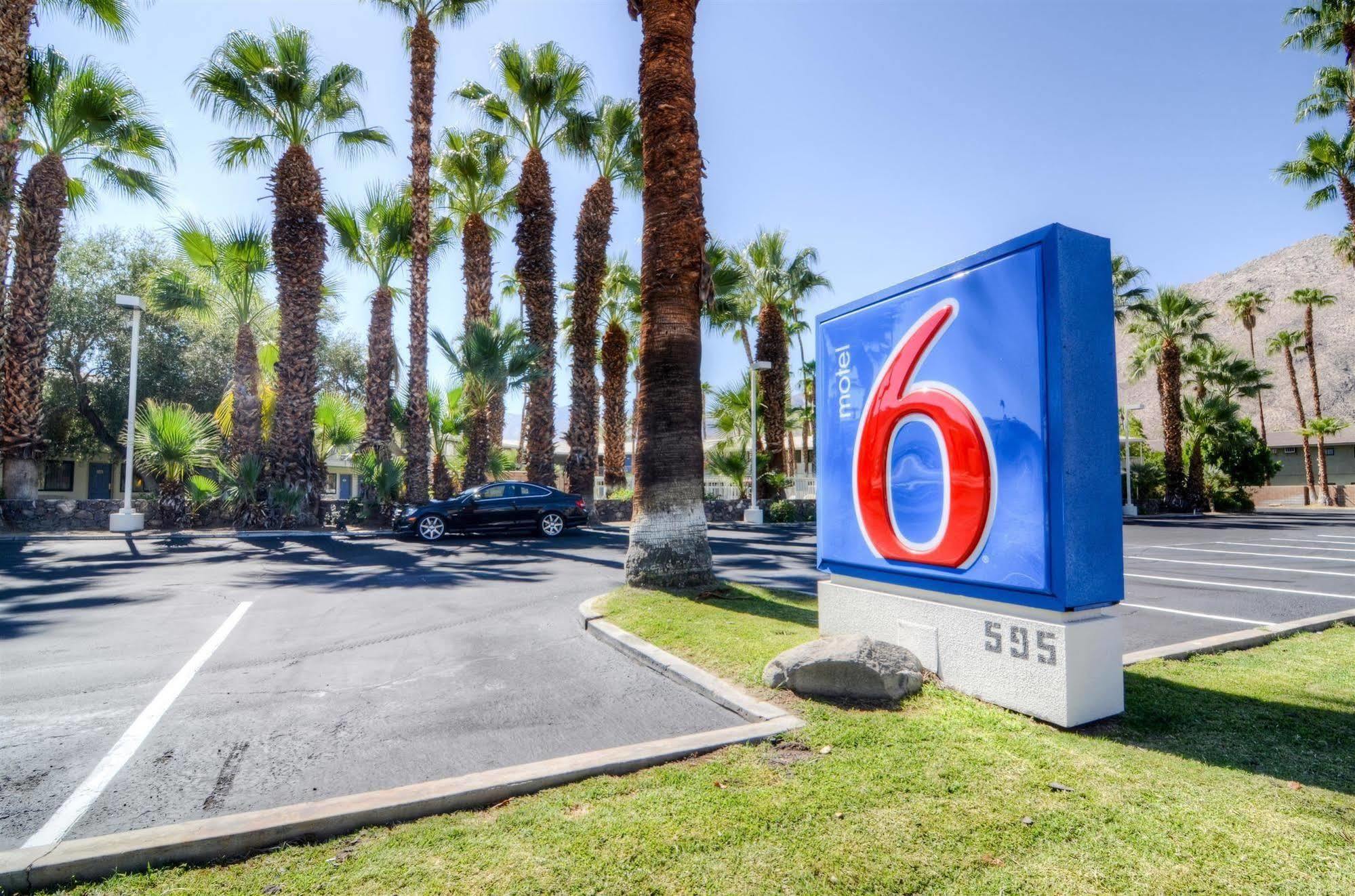 Motel 6-Palm Springs, Ca - East - Palm Canyon Bagian luar foto