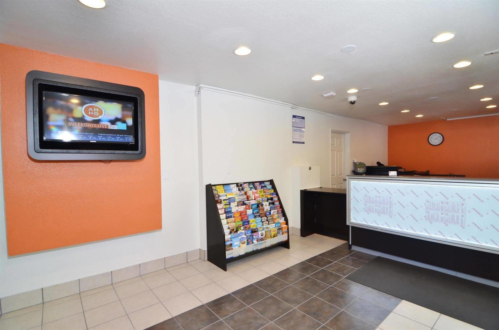 Motel 6-Palm Springs, Ca - East - Palm Canyon Bagian luar foto