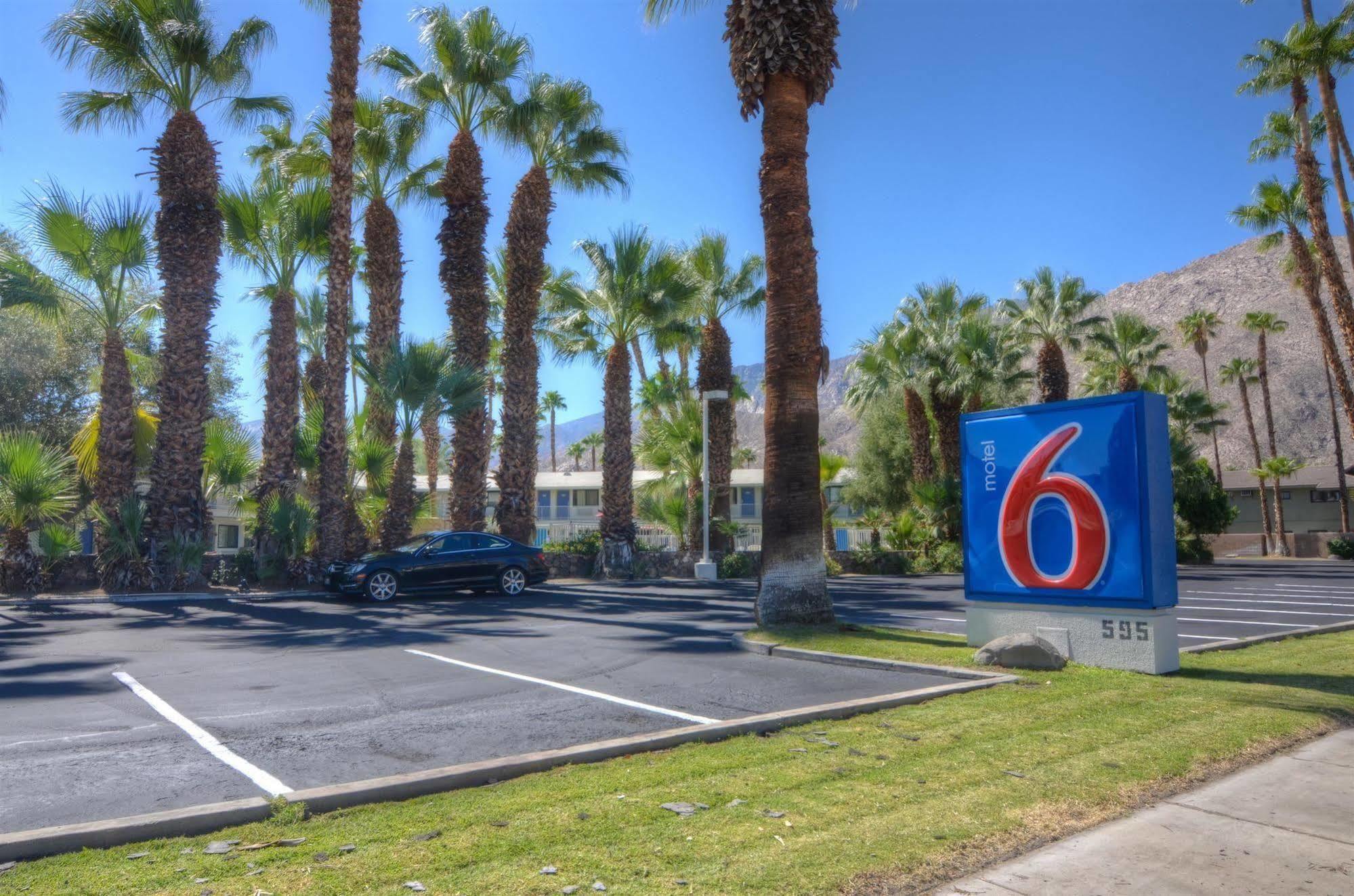 Motel 6-Palm Springs, Ca - East - Palm Canyon Bagian luar foto